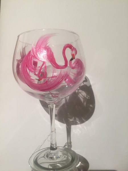 gin cocktail flamingo glass